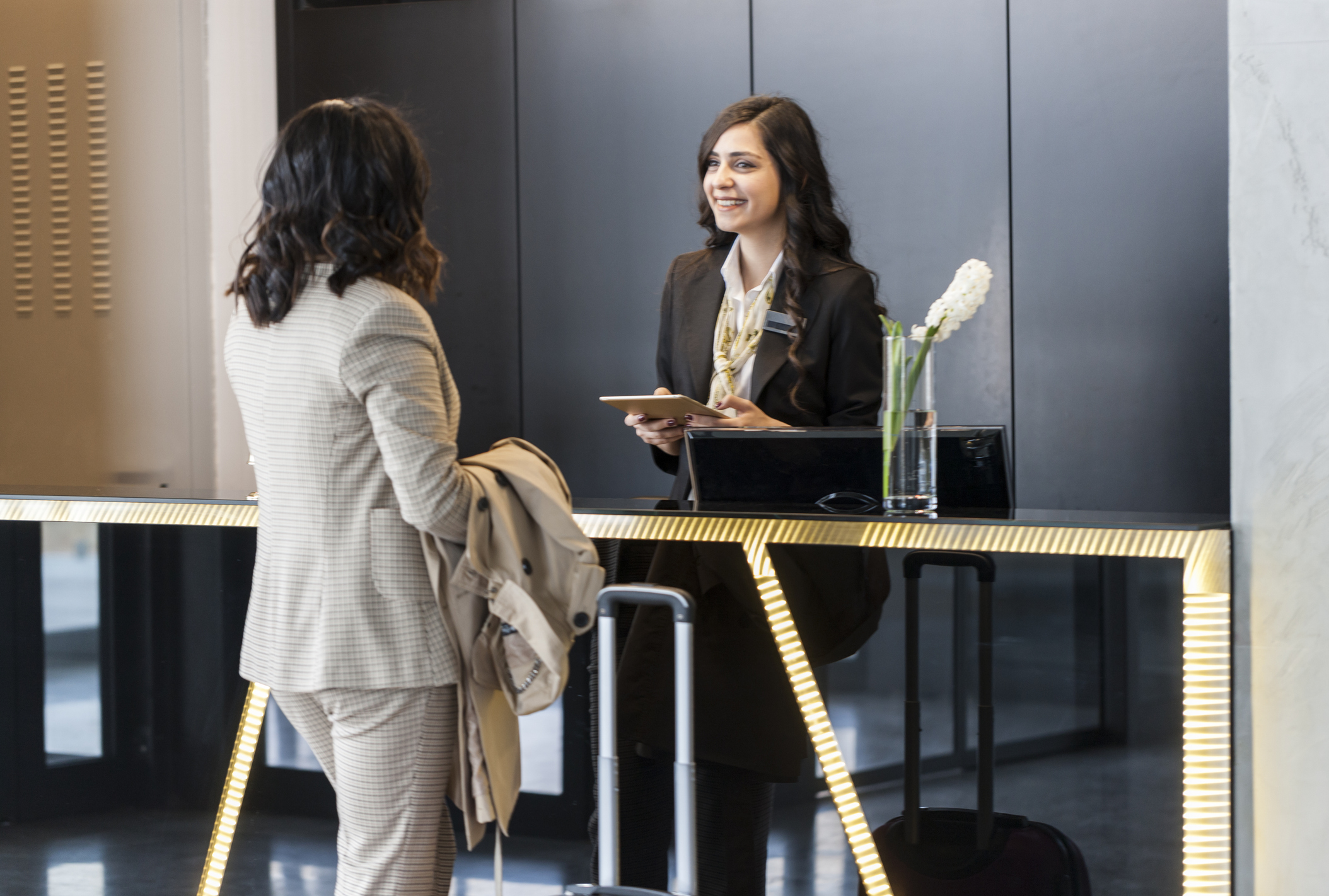 How a Hotel Reservation System Integrates With Other Hospitality Software